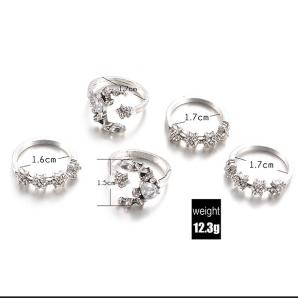 Moon & Stars 🌙✨ BOHO 5 Pc Ring Set - Picture 4 of 4